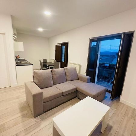 Apartamentos Rurales La Plaza 2 杜鲁埃洛德拉谢拉 外观 照片