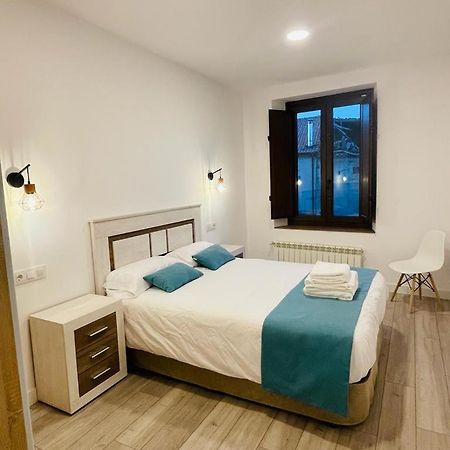 Apartamentos Rurales La Plaza 2 杜鲁埃洛德拉谢拉 外观 照片