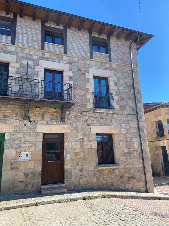 Apartamentos Rurales La Plaza 2 杜鲁埃洛德拉谢拉 外观 照片